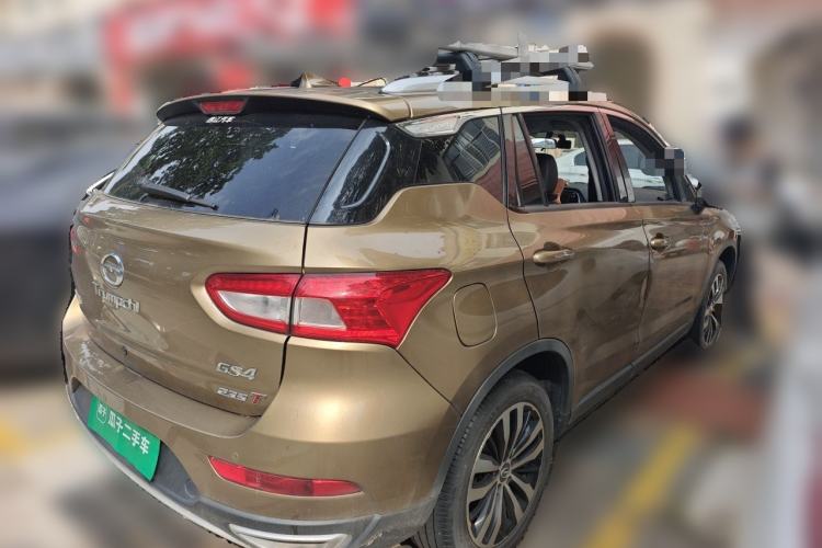 Used GAC Trumpchi GS4 2016 235T Manual Luxury Edition Rear Right 45 Deg