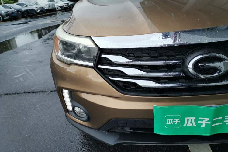 Used GAC Trumpchi GS4 2016 235T Manual Luxury Edition Right Front Headlight