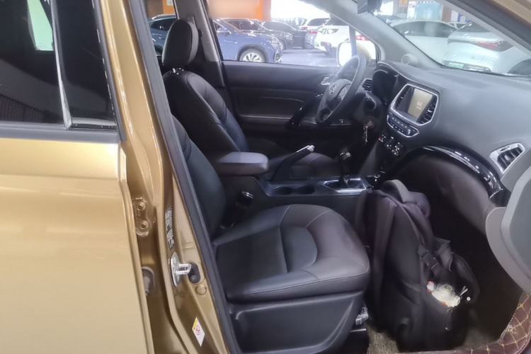 Used GAC Trumpchi GS4 2016 235T Manual Luxury Edition Right Front Seat