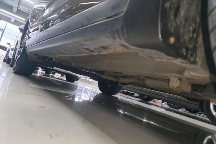 Used GAC Trumpchi GS4 2016 235T G-DCT Luxury Edition Right Side Sill
