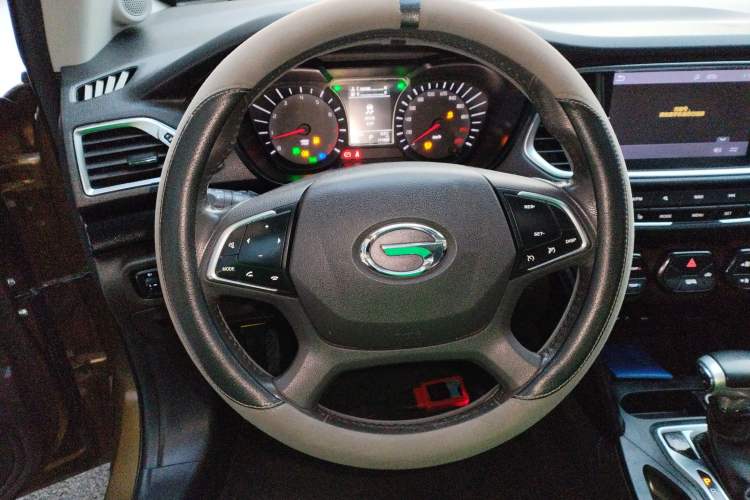 Used GAC Trumpchi GS4 2016 235T G-DCT Luxury Edition Steering Wheel