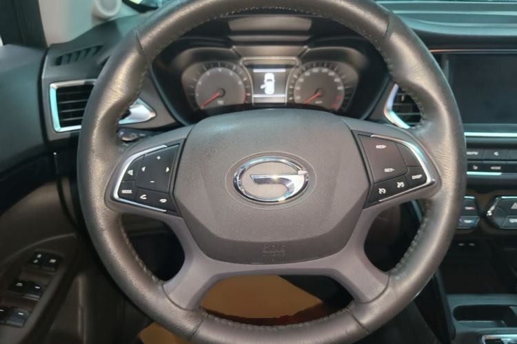 Used GAC Trumpchi GS4 2016 235T G-DCT Luxury Edition Steering Wheel