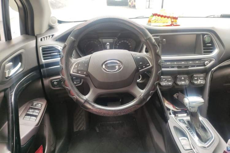Used GAC Trumpchi GS4 2016 235T G-DCT Luxury Edition Steering Wheel