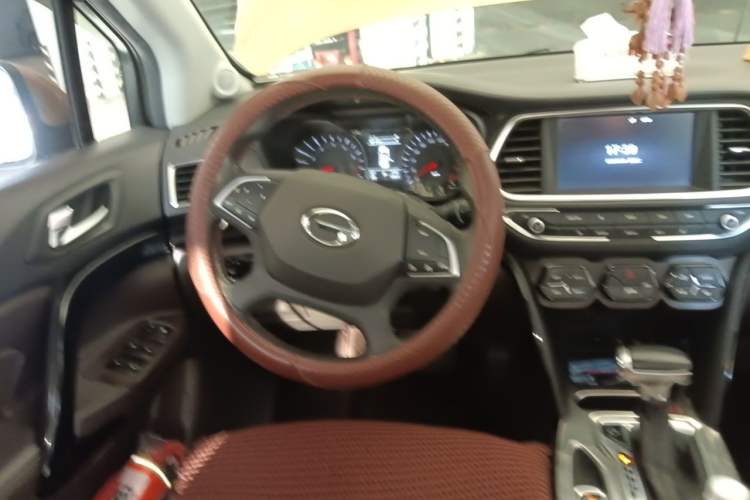 Used GAC Trumpchi GS4 2016 235T G-DCT Luxury Edition Steering Wheel
