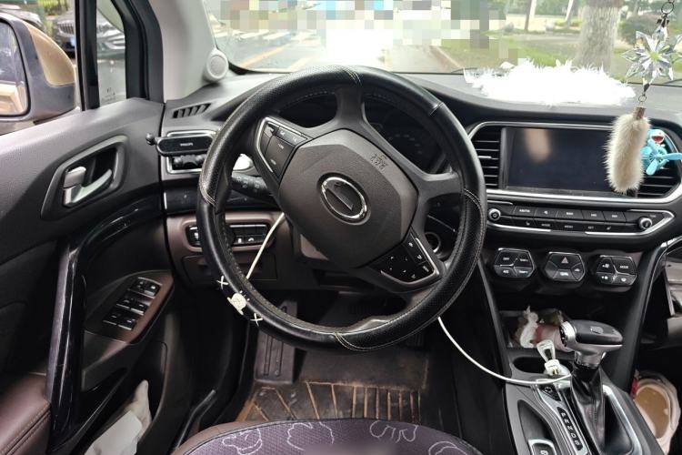 Used GAC Trumpchi GS4 2016 235T G-DCT Luxury Edition Steering Wheel
