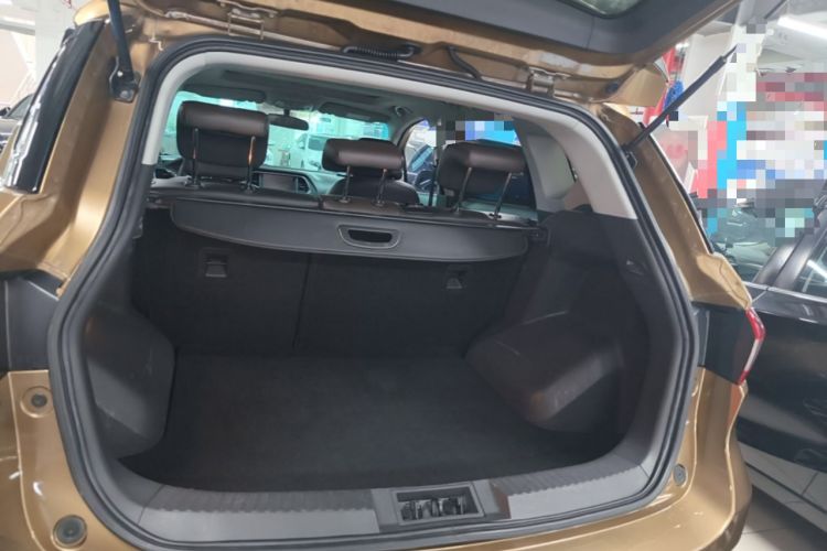 Used GAC Trumpchi GS4 2016 235T G-DCT Luxury Edition Trunk