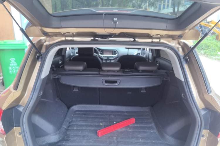Used GAC Trumpchi GS4 2016 235T G-DCT Luxury Edition Trunk