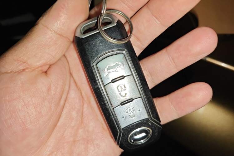 Used GAC Trumpchi GS4 2016 235T G-DCT Elite Edition Vehicle Key