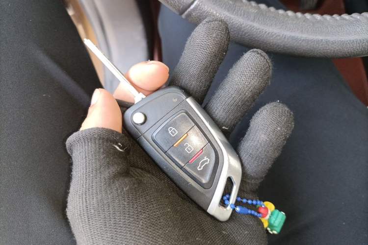 Used GAC Trumpchi GS4 2016 235T Manual Luxury Edition Vehicle Key