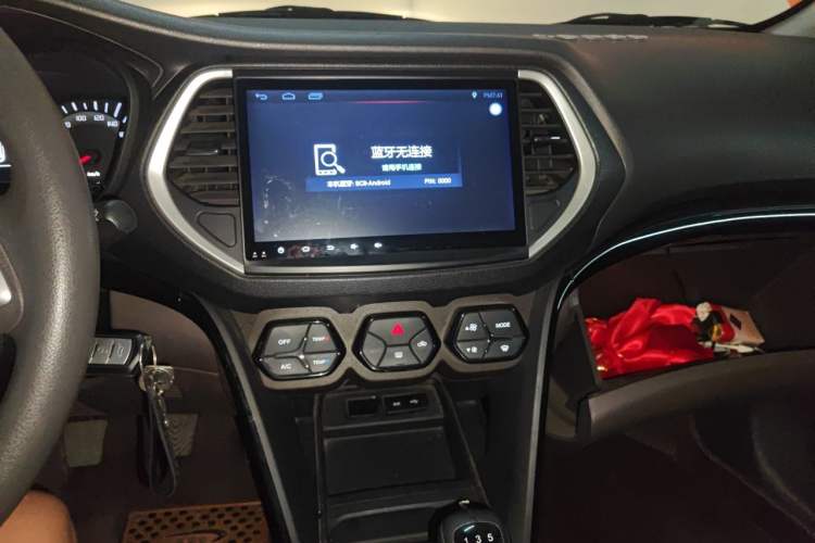 Used GAC Trumpchi GS4 2017 200T Manual Two-Wheel Drive Elite Edition Audio And AC Panel