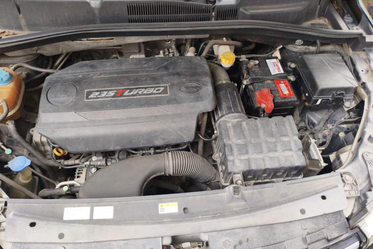 Used GAC Trumpchi GS4 2017 235T Automatic Two-Wheel Drive Luxury Smart Connectivity Version Engine Bay