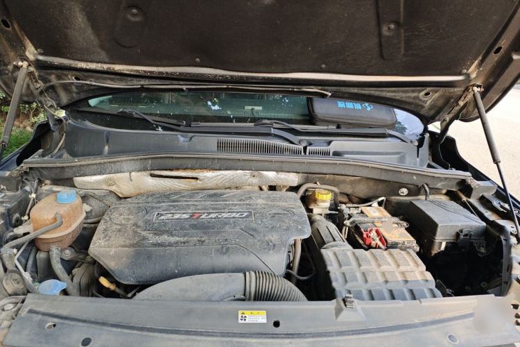 Used GAC Trumpchi GS4 2017 235T Automatic Two-Wheel Drive Elite Edition Engine Bay