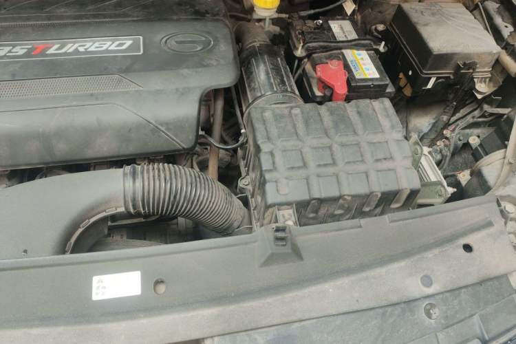 Used GAC Trumpchi GS4 2017 235T Automatic Two-Wheel Drive Luxury Smart Connectivity Version Engine Bay Left