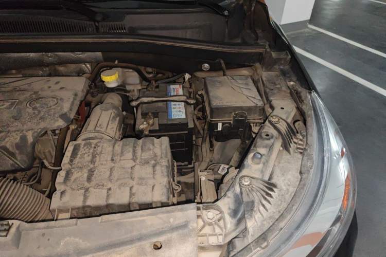Used GAC Trumpchi GS4 2017 200T Manual Two-Wheel Drive Elite Edition Engine Bay Left