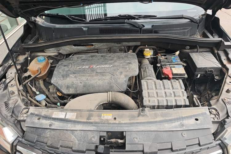 Used GAC Trumpchi GS4 2017 235T Automatic Two-Wheel Drive Elite Edition Engine Bay