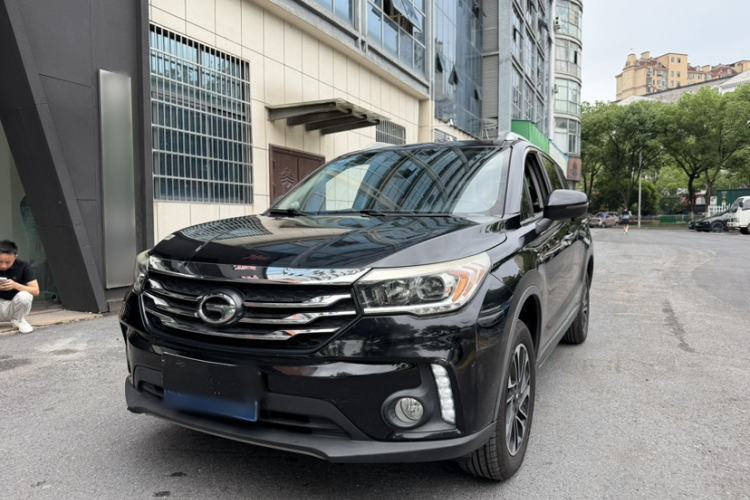Used GAC Trumpchi GS4 2017 200T G-DCT Two-Wheel Drive Elite Edition Exterior 4