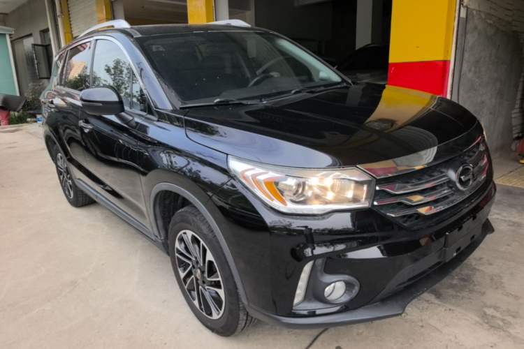 Used GAC Trumpchi GS4 2017 235T Automatic Two-Wheel Drive Elite Edition Front Right 45 Deg