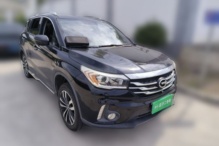 Used GAC Trumpchi GS4 2017 235T Automatic Two-Wheel Drive Luxury Smart Connectivity Version Front Right 45 Deg