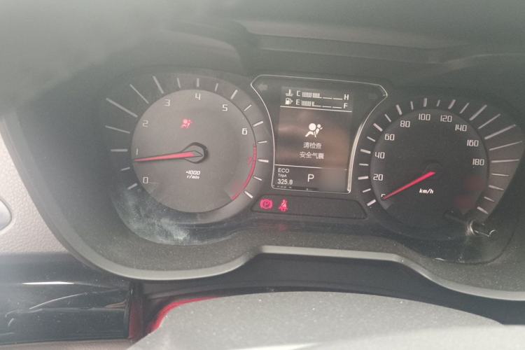 Used GAC Trumpchi GS4 2017 235T Automatic Two-Wheel Drive Luxury Smart Connectivity Version Instrument Cluster