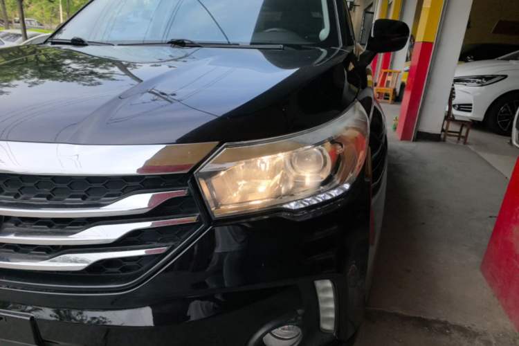 Used GAC Trumpchi GS4 2017 235T Automatic Two-Wheel Drive Elite Edition Left Front Headlight