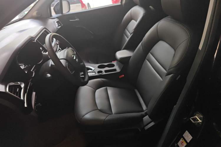 Used GAC Trumpchi GS4 2017 235T Automatic Two-Wheel Drive Elite Edition Left Front Seat