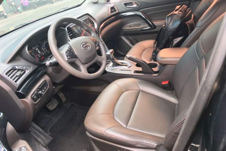 Used GAC Trumpchi GS4 2017 200T G-DCT Two-Wheel Drive Elite Edition Left Front Seat