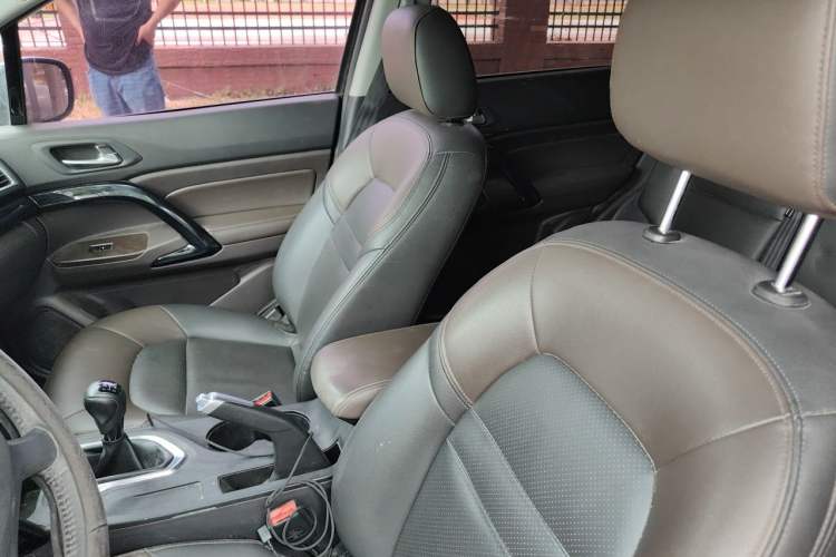 Used GAC Trumpchi GS4 2017 235T Manual Two-Wheel Drive Luxury Edition Left Front Seat