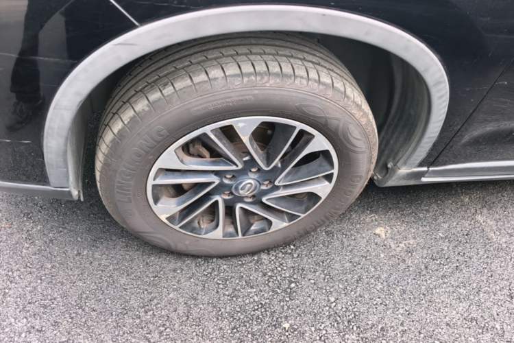 Used GAC Trumpchi GS4 2017 200T G-DCT Two-Wheel Drive Elite Edition Left Front Wheel Hub