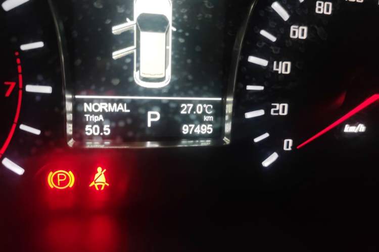 Used GAC Trumpchi GS4 2017 235T Automatic Two-Wheel Drive Luxury Smart Connectivity Version Odometer Close Up