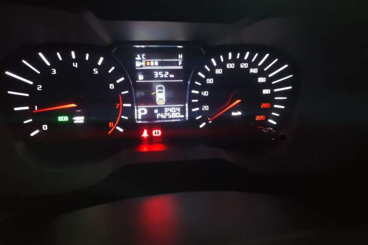 Used GAC Trumpchi GS4 2017 200T G-DCT Two-Wheel Drive Comfort Edition Odometer Close Up
