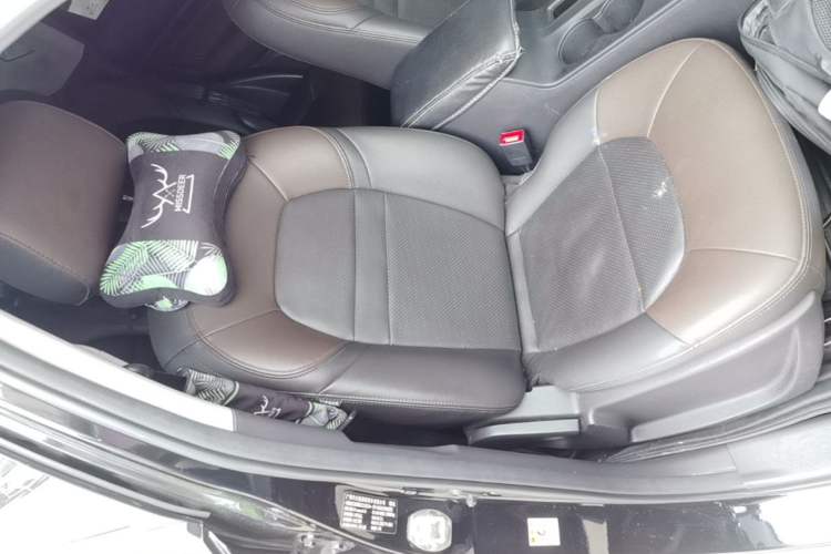 Used GAC Trumpchi GS4 2017 235T Automatic Two-Wheel Drive Luxury Smart Connectivity Version Right Front Seat