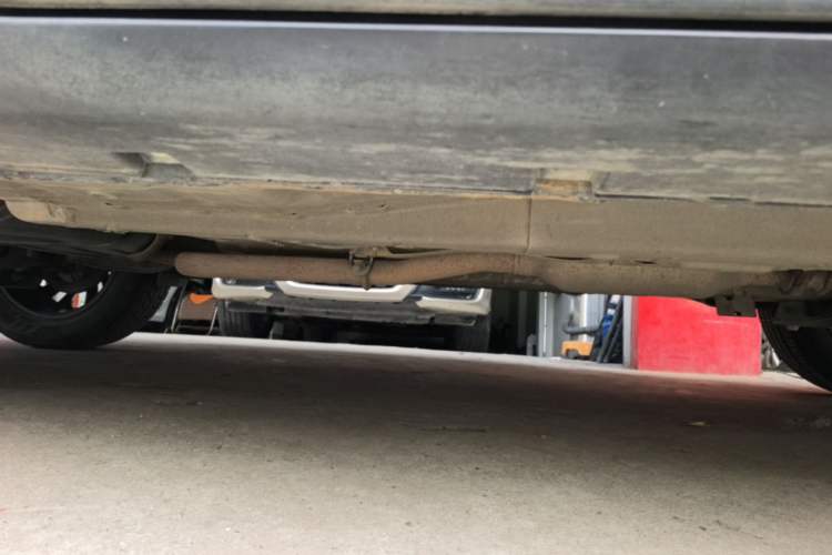 Used GAC Trumpchi GS4 2017 235T Automatic Two-Wheel Drive Elite Edition Right Side Sill