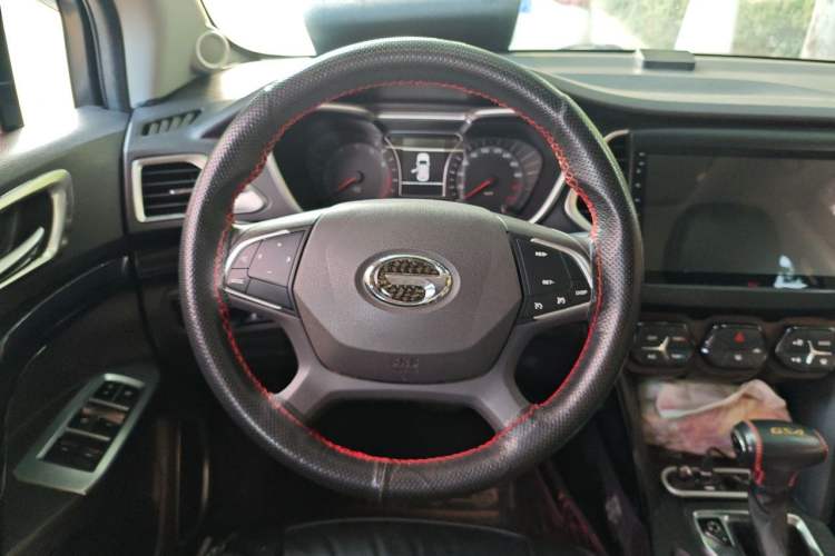 Used GAC Trumpchi GS4 2017 235T Automatic Two-Wheel Drive Elite Edition Steering Wheel