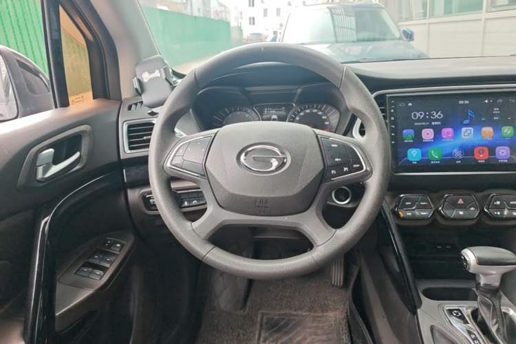 Used GAC Trumpchi GS4 2017 235T Automatic Two-Wheel Drive Elite Edition Steering Wheel
