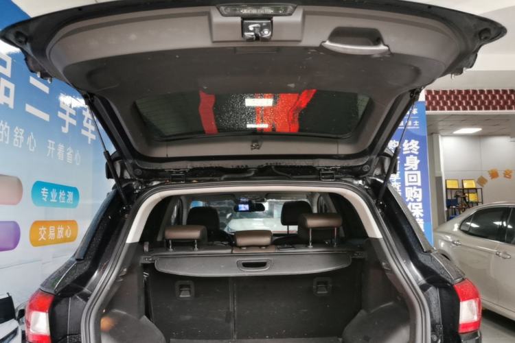 Used GAC Trumpchi GS4 2017 235T Automatic Two-Wheel Drive Luxury Smart Connectivity Version Trunk
