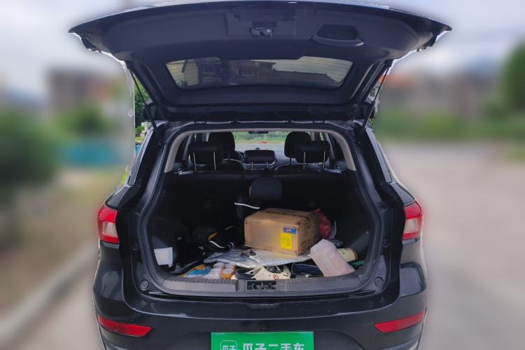 Used GAC Trumpchi GS4 2017 235T Automatic Two-Wheel Drive Luxury Smart Connectivity Version Trunk
