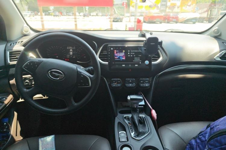 Used GAC Trumpchi GS4 2017 235T Automatic Two-Wheel Drive Elite Edition Center Console