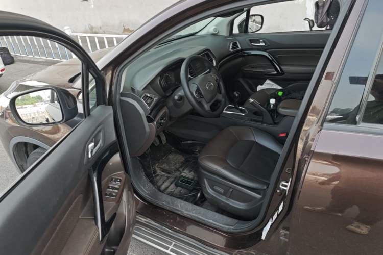 Used GAC Trumpchi GS4 2017 235T Manual Two-Wheel Drive Luxury Edition Driver Seat