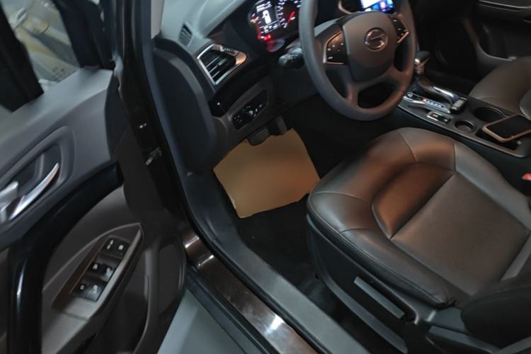 Used GAC Trumpchi GS4 2017 235T Automatic Two-Wheel Drive Elite Edition Driver Seat