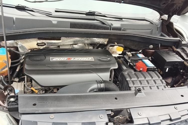 Used GAC Trumpchi GS4 2017 200T G-DCT Two-Wheel Drive Elite Edition Engine Bay