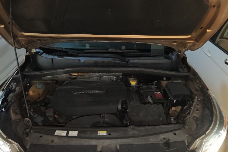 Used GAC Trumpchi GS4 2017 235T Automatic Two-Wheel Drive Elite Edition Engine Bay