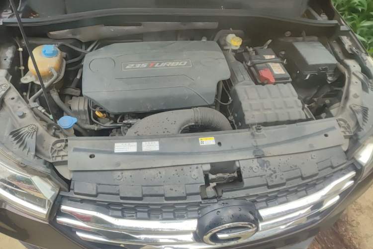 Used GAC Trumpchi GS4 2017 235T G-DCT Two-Wheel Drive Elite Edition Engine Bay
