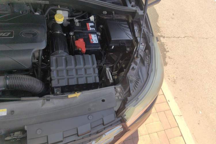 Used GAC Trumpchi GS4 2017 235T Manual Two-Wheel Drive Luxury Edition Engine Bay Left