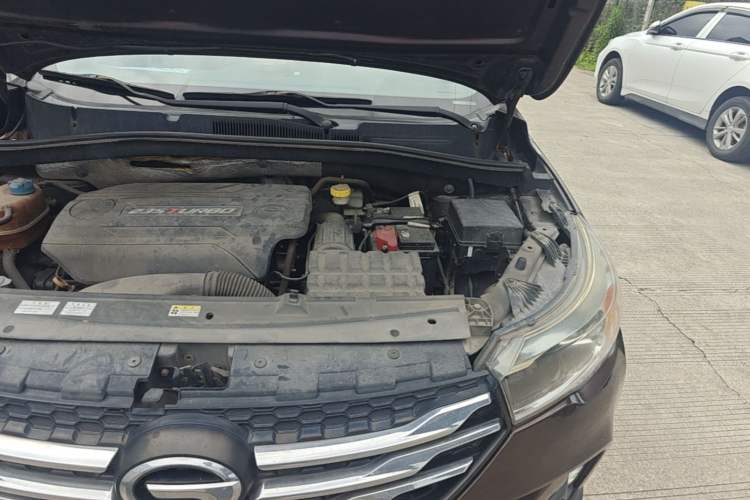 Used GAC Trumpchi GS4 2017 235T Automatic Two-Wheel Drive Luxury Smart Connectivity Version Engine Bay Left