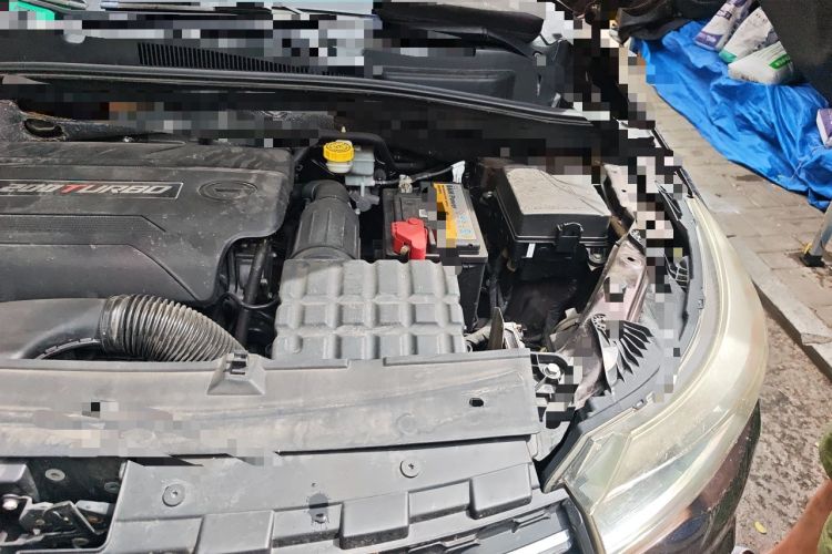 Used GAC Trumpchi GS4 2017 200T Manual Two-Wheel Drive Elite Edition Engine Bay Left