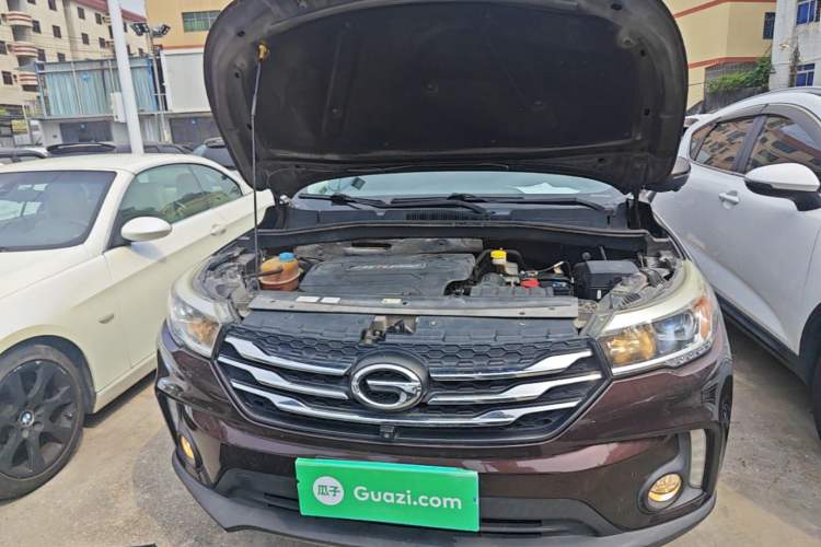 Used GAC Trumpchi GS4 2017 235T Automatic Two-Wheel Drive Luxury Smart Connectivity Version Engine Bay