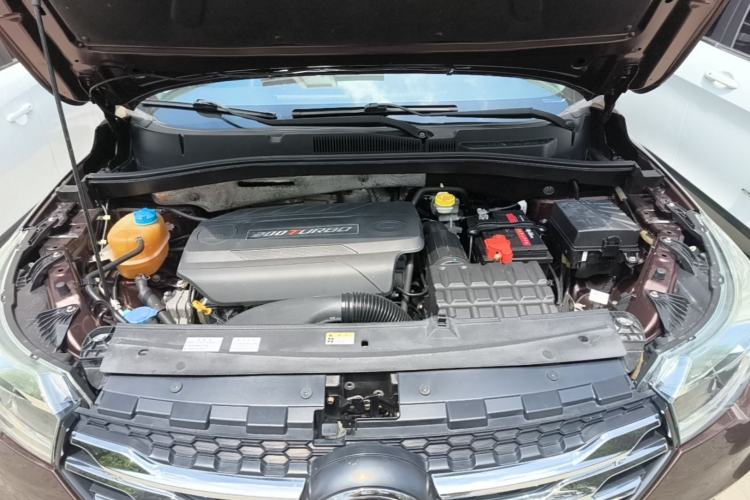 Used GAC Trumpchi GS4 2017 200T Manual Two-Wheel Drive Elite Edition Engine Bay