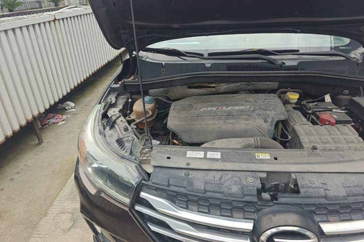 Used GAC Trumpchi GS4 2017 235T Automatic Two-Wheel Drive Luxury Smart Connectivity Version Engine Bay Right