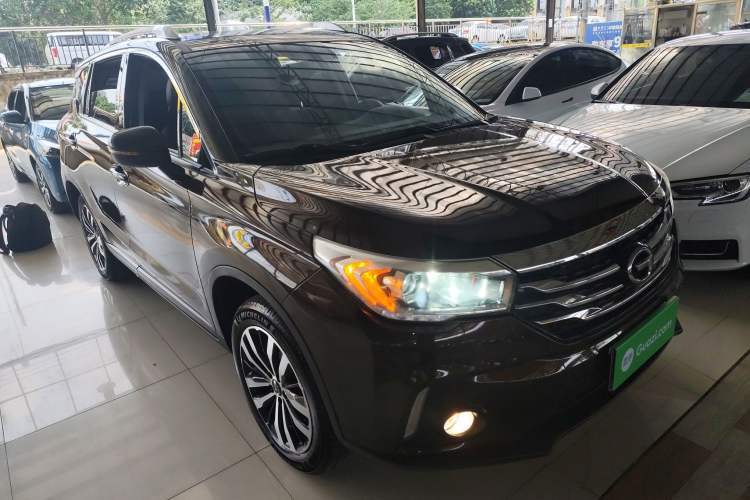 Used GAC Trumpchi GS4 2017 235T Manual Two-Wheel Drive Luxury Edition Exterior 1