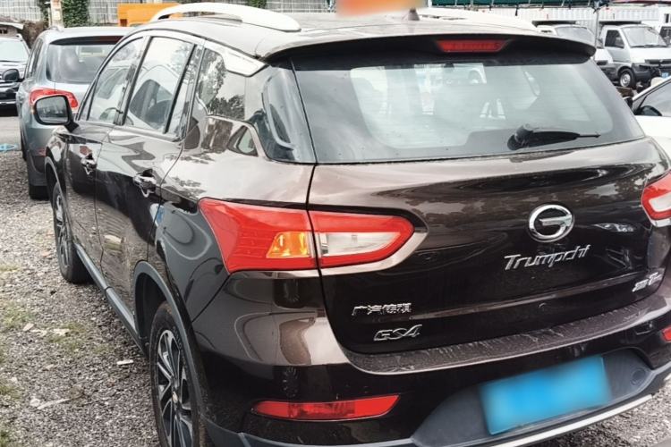 Used GAC Trumpchi GS4 2017 200T G-DCT Two-Wheel Drive Elite Edition Exterior 2